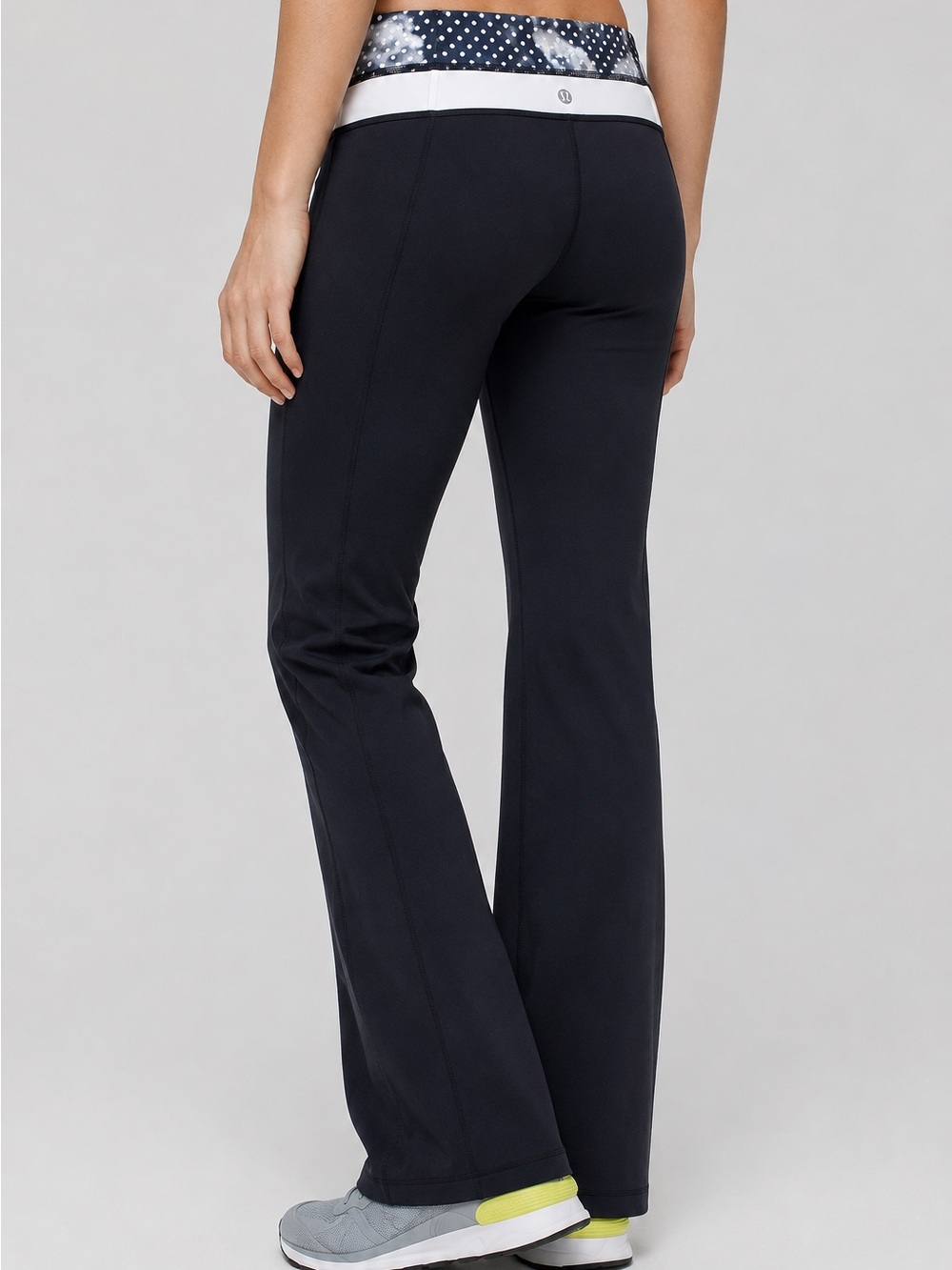 Lululemon Black Foldover Polka Dot Waistband Groove Flare Yoga Pants Size6